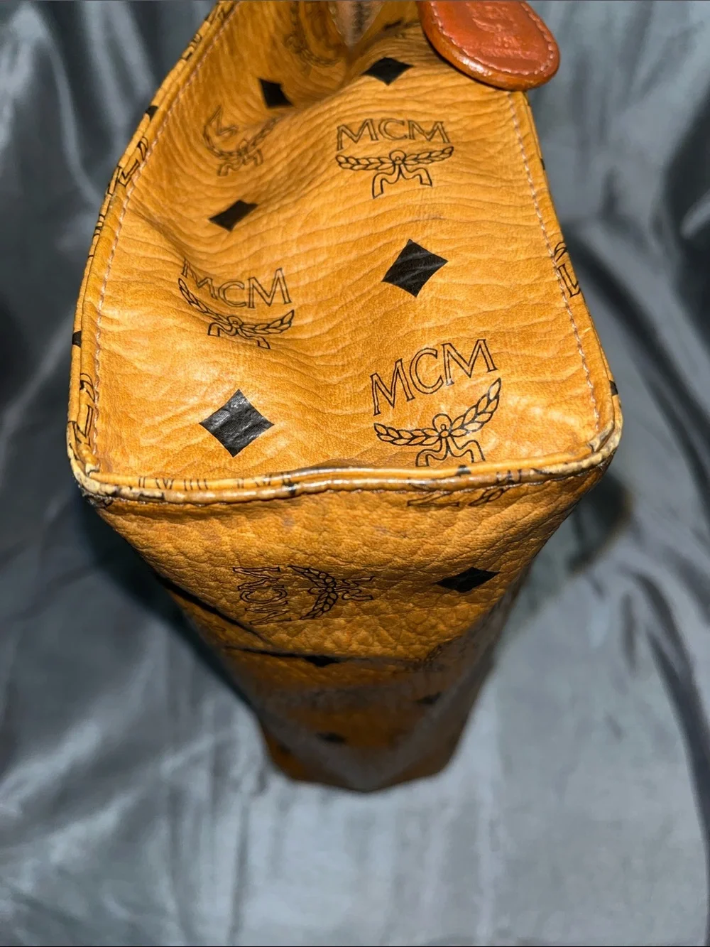 MCM Clutch - Picture 12 of 17